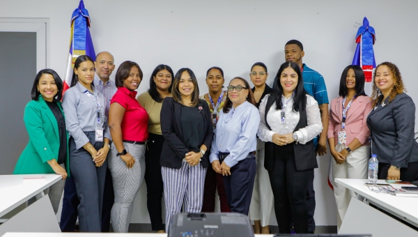 Promipyme imparte inducción a nuevos colaboradores